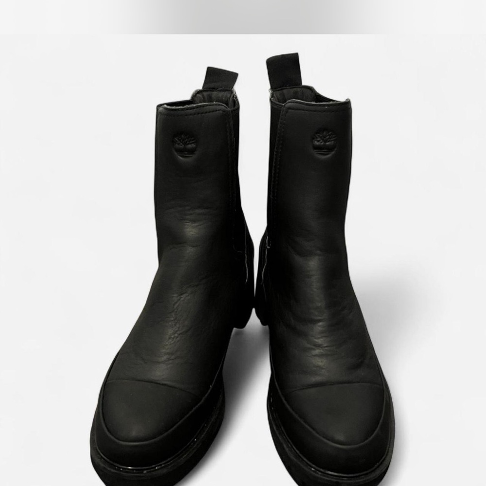 SOLD Timberland Black Boots